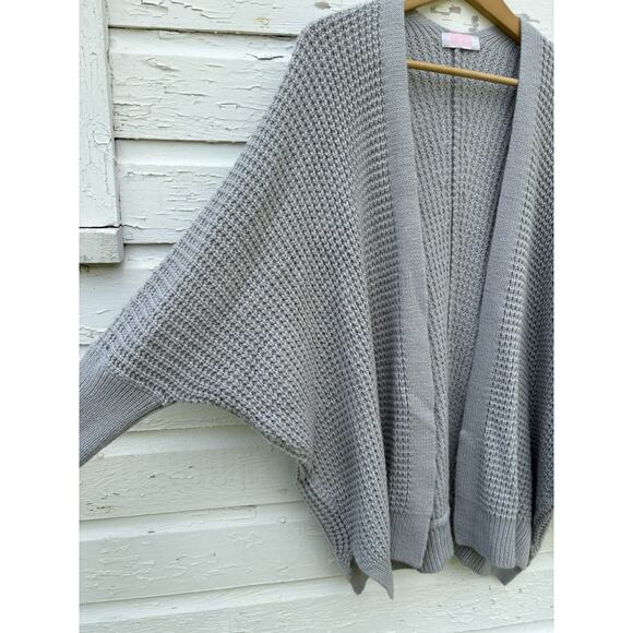 CDM Womens Cardigan Sweater XL Gray Batwing Oversized Layer Waffle Knit Cozy - Picture 2 of 4